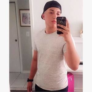 Meet your Posher, Brandon